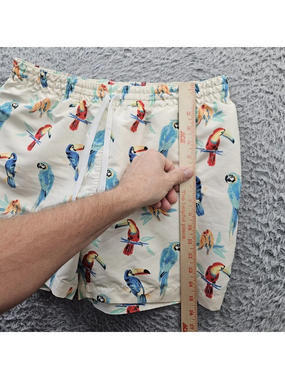 Chubbies Swim Shorts Trunks Large Parrots Birds Macaw Lined 5.5